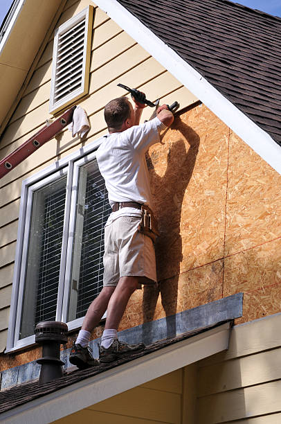 How To Choose The Right Materials for Your Siding Installation in 'Oxford, AL